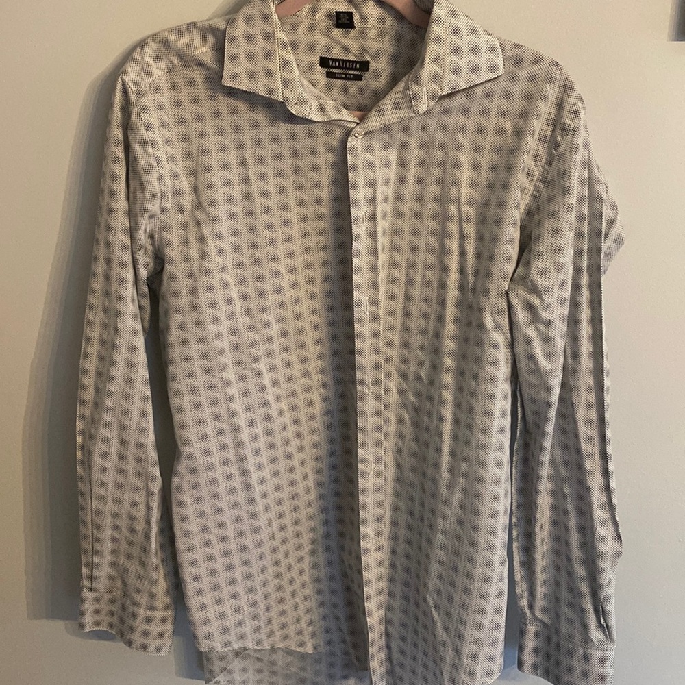 ⭐️2/$10 - Van Heusen dress shirt